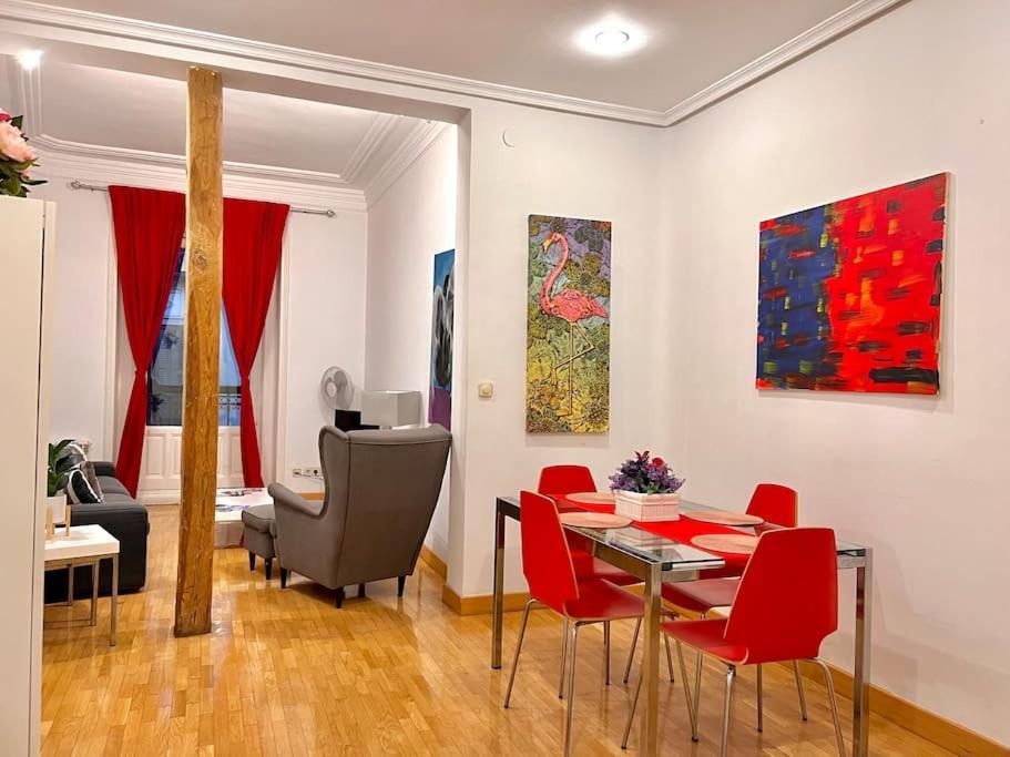 Apartamento Alojamiento Entero Centro: Piso . Chueca Madrid Exterior foto
