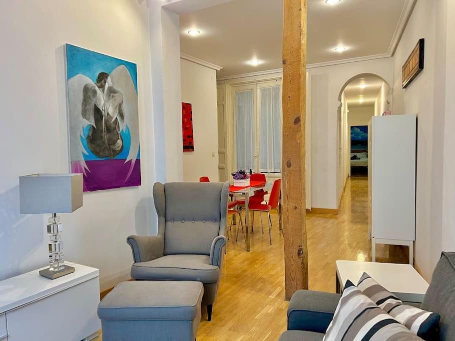 Apartamento Alojamiento Entero Centro: Piso . Chueca Madrid Exterior foto